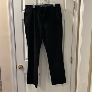 Old navy 36x34 ultimate straight with built in flex black pants